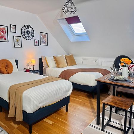 Ideal Studio Loft 30Min To Central Londen Buitenkant foto